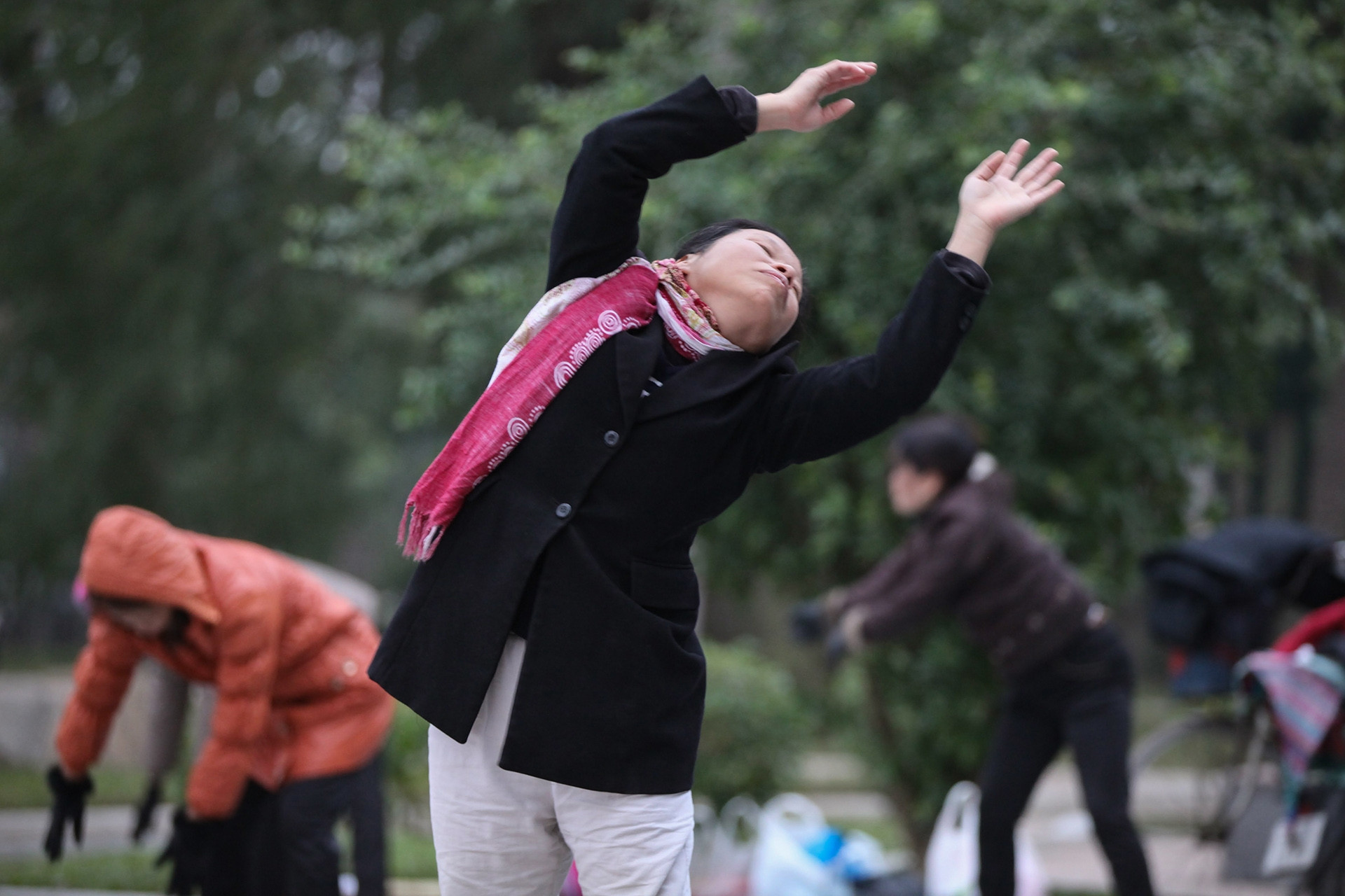 Dự báo thời tiết 5/11/2025: Hà Nội vẫn rét, miền Trung sắp mưa xối xả