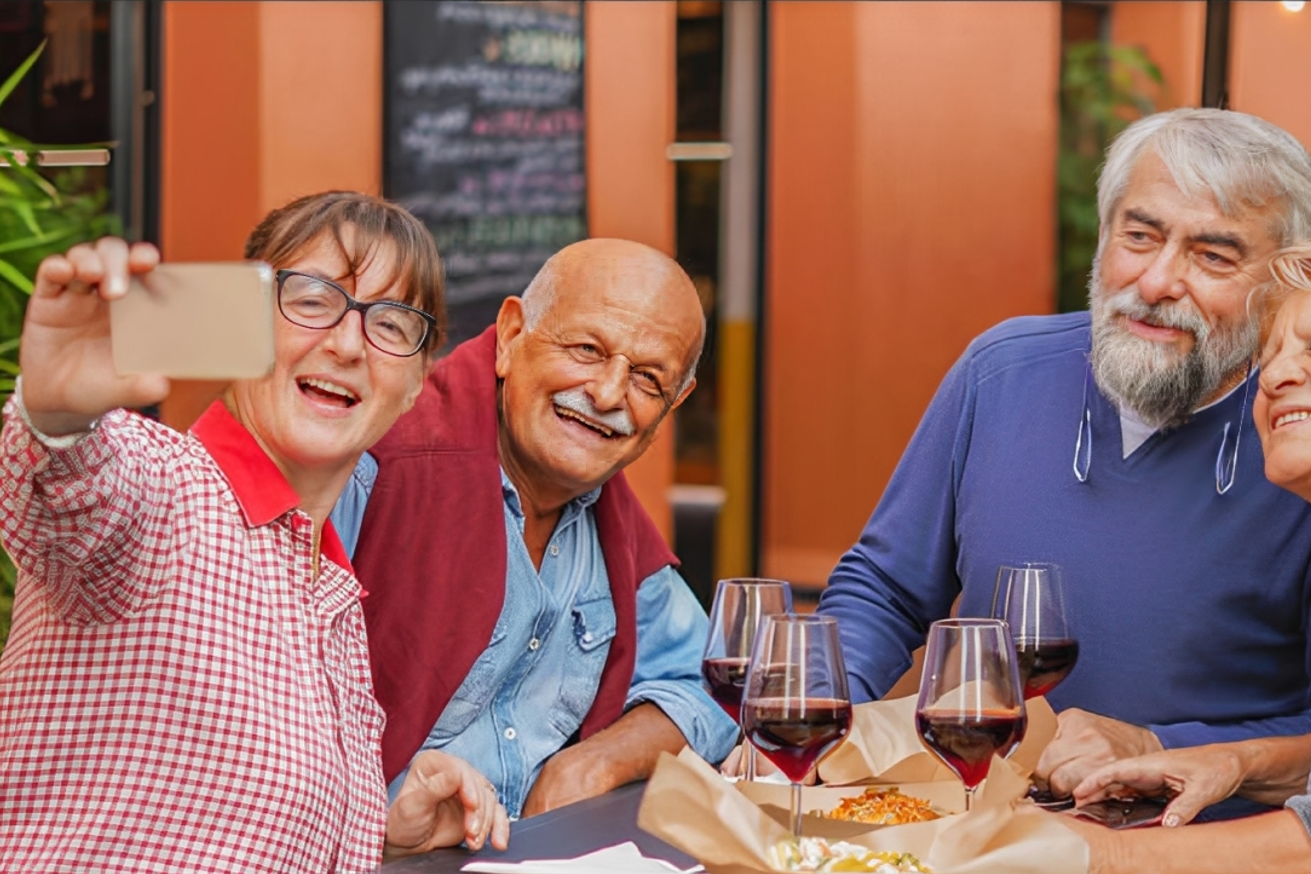 Bỏ 500 triệu mỗi năm ‘mua’ tuổi thọ, bùng nổ làn sóng kinh doanh ‘trường sinh’