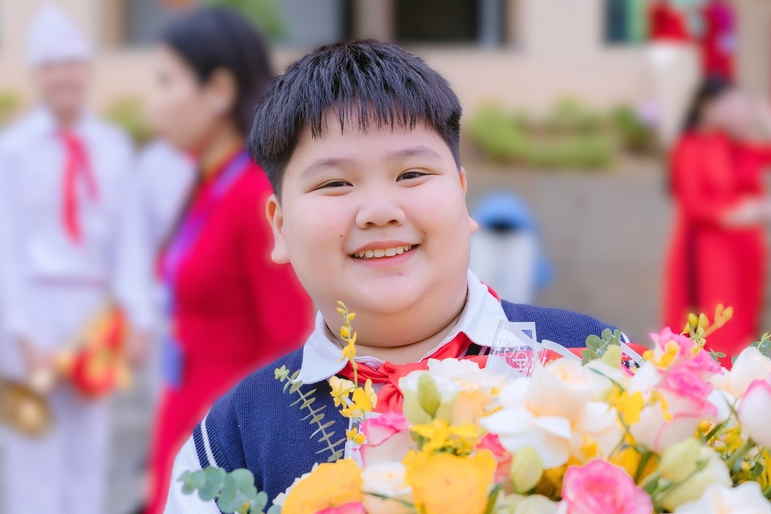 'Chiến Đo học dốt đều' trên phim, ngoài đời có thành tích đáng nể