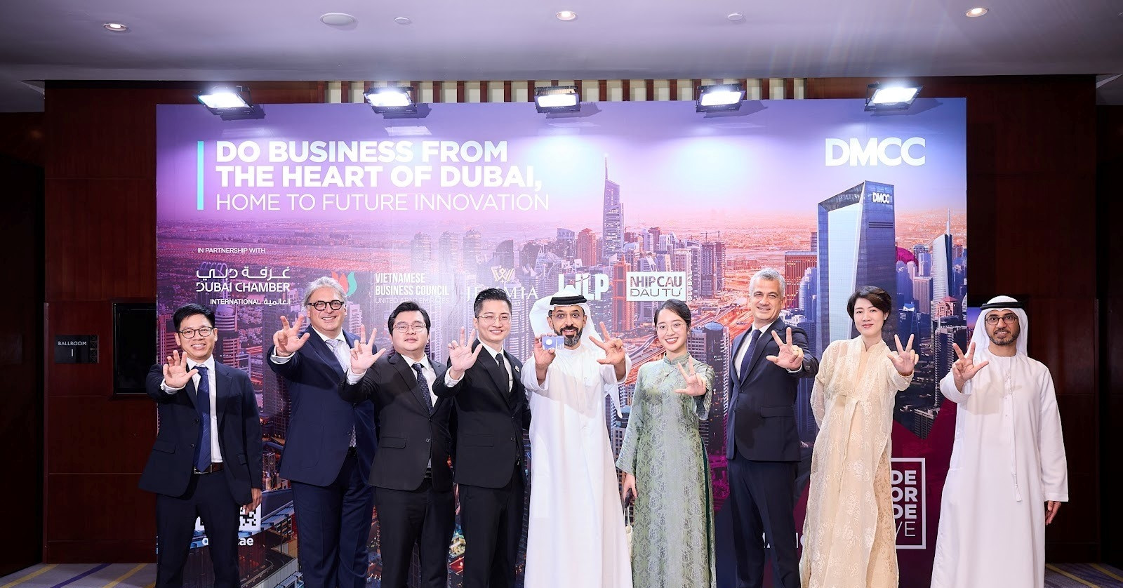 Chuỗi sự kiện Việt - Dubai: Hành trình kết nối 2 trung tâm thương mại của Jemmia