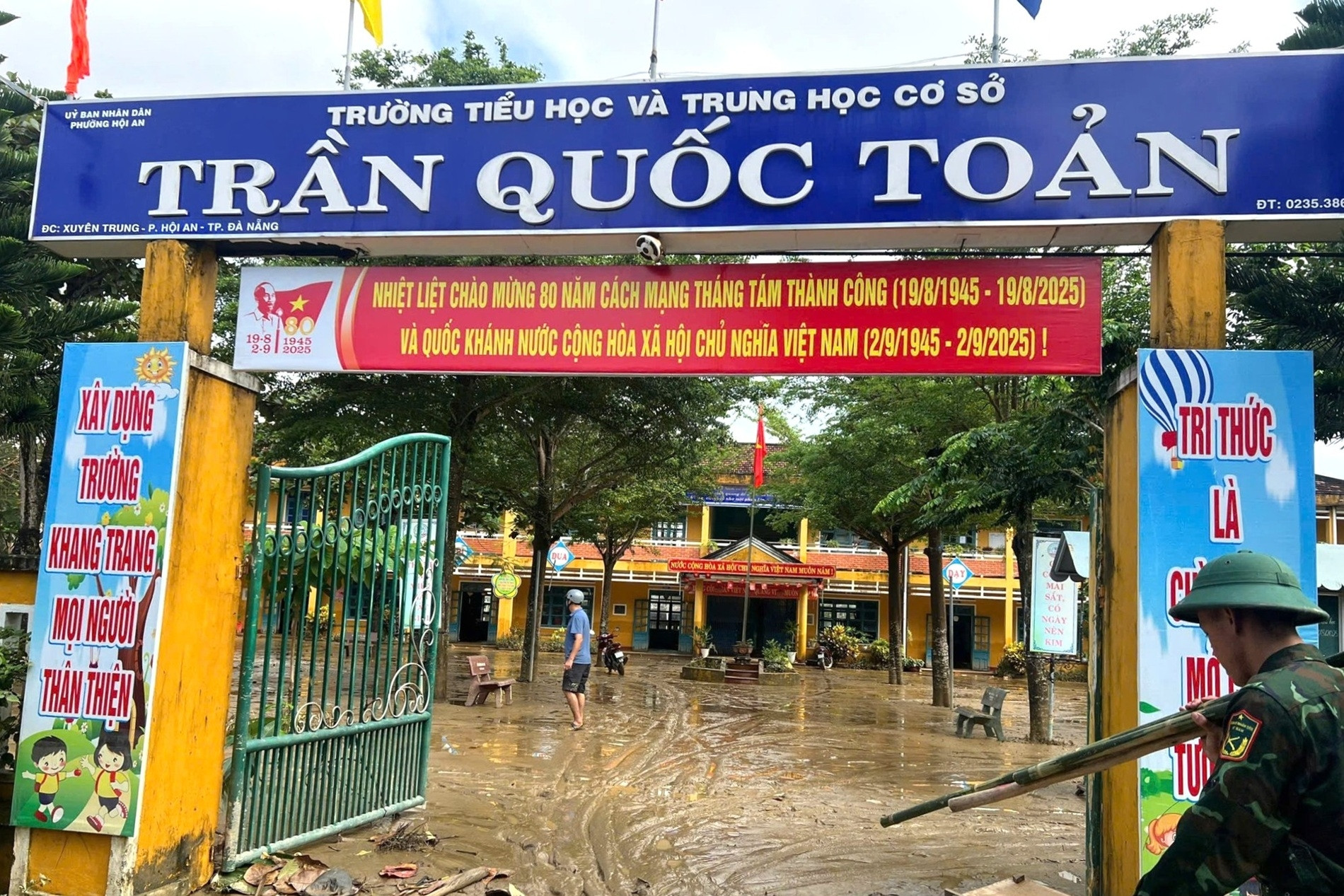 Đà Nẵng, Quảng Ngãi cho học sinh nghỉ học để tránh bão Kalmaegi