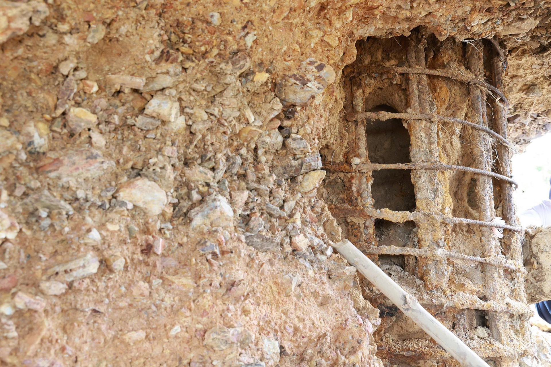 kt cau song lo 9.jpg