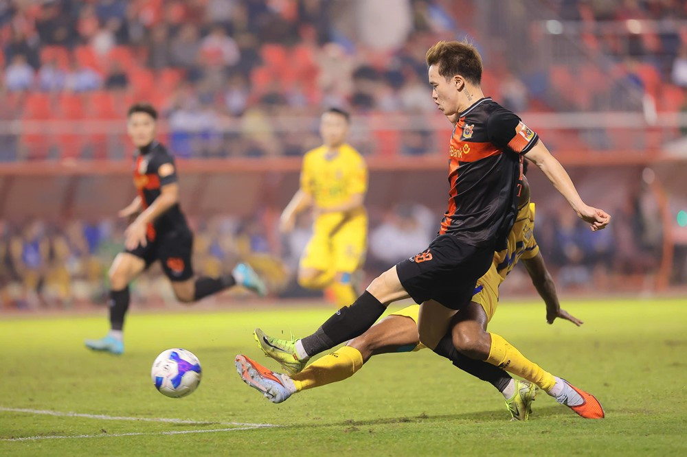 ninh binh vs slna 2.jpg