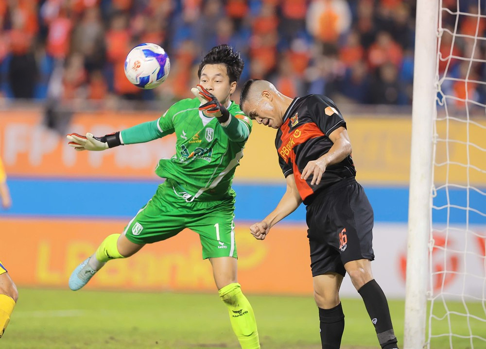 ninh binh vs slna.jpg