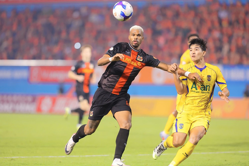 ninh binh vs slna 3.jpg