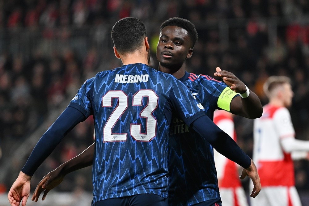 Thắng to ở Champions League, Arsenal phá kỷ lục tồn tại 122 năm