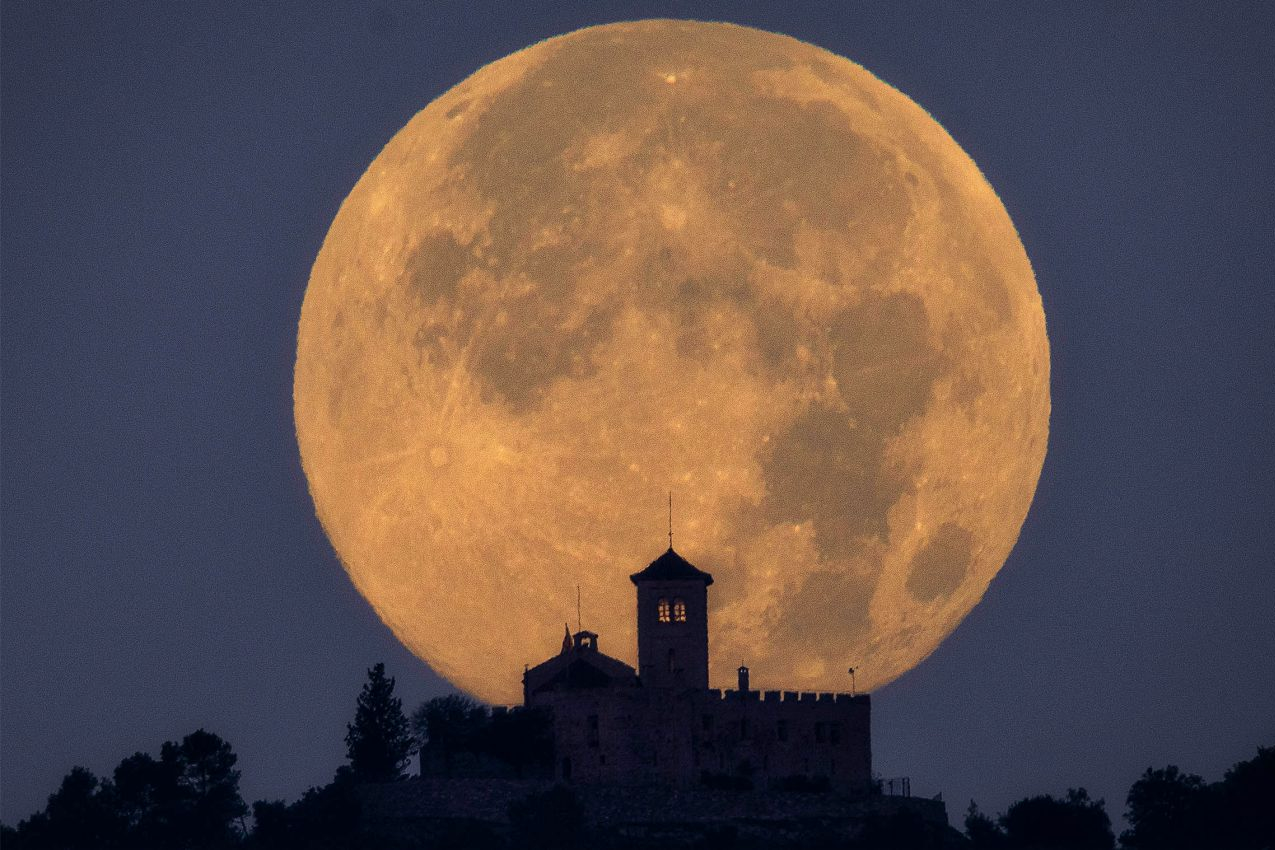 Việt Nam đón siêu Trăng lớn và ngoạn mục nhất năm 2025