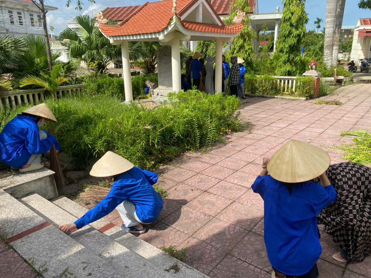 anh bai khuat xa.jpg