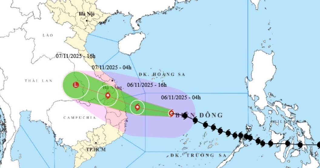 Bão số 13 Kalmaegi vẫn mạnh cấp 14, giật cấp 17...