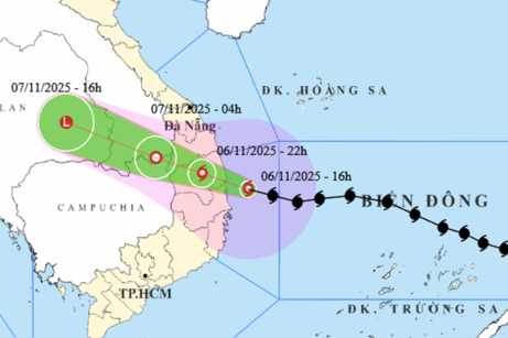 Tin mới nhất về bão số 13 Kalmaegi: Gió rít mạnh nhất từ chiều tối đến đêm nay