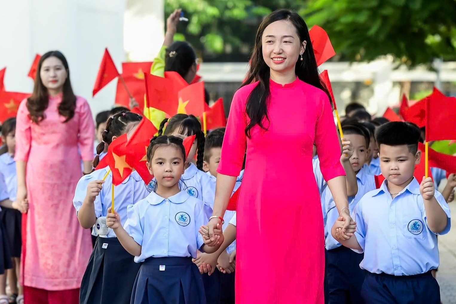 Hệ số lương đặc thù cho giáo viên là cần thiết khi chưa có chính sách tiền lương mới