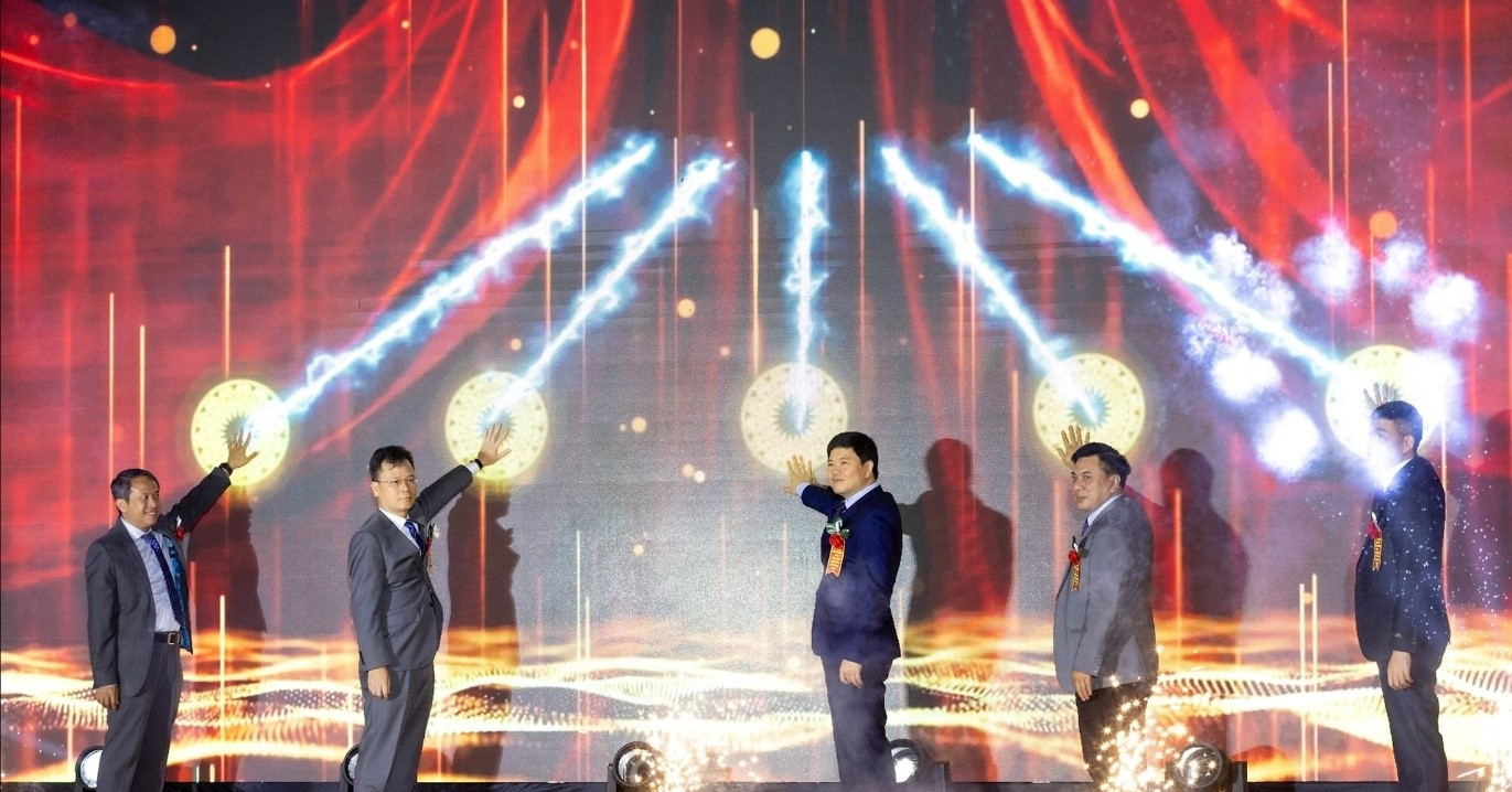 Khai mạc Hội chợ Công thương Vùng đồng bằng sông Hồng - Hải Phòng 2025