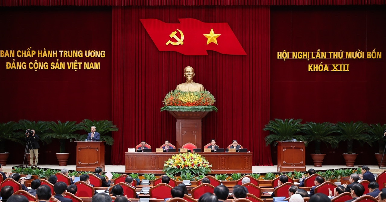 Nhân sự giới thiệu tham gia Bộ Chính trị, Ban Bí thư phải có uy tín, liêm chính