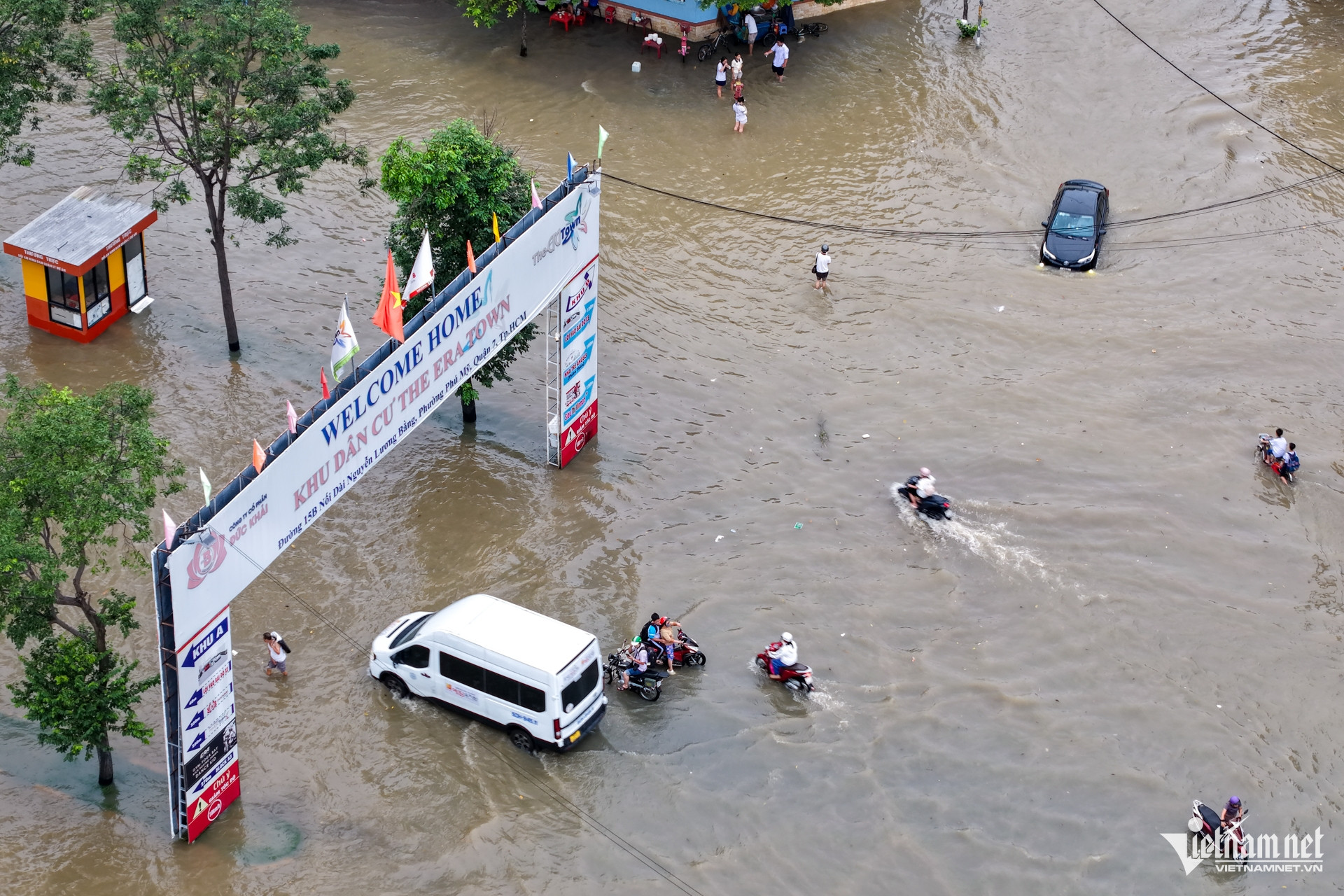 W-triều cường nguyễn huế_ 19.jpg