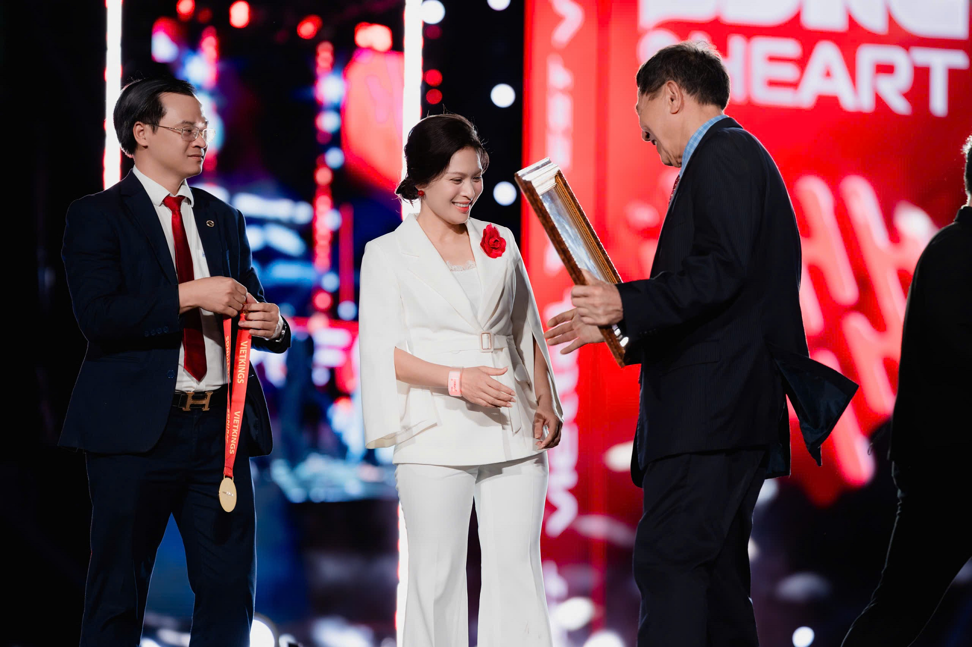 Ảnh2 Viettel  .png