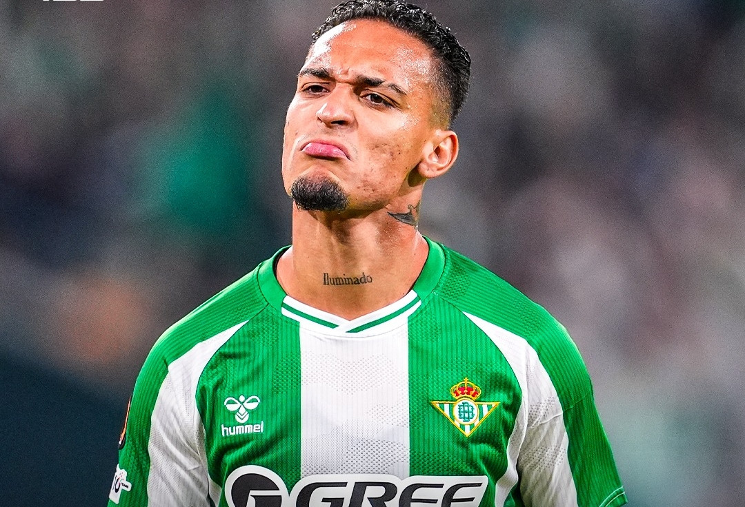 Antony giúp Betis thắng trận, Aston Villa và Roma cùng có 3 điểm