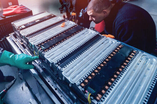 Hai đột phá có thể thay đổi ngành pin xe điện