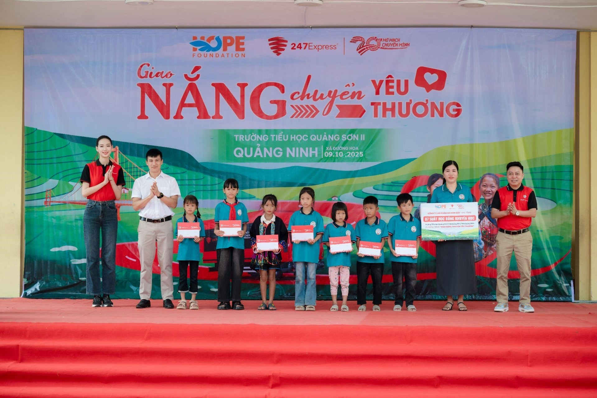 Hành trình ‘Giao Nắng, Chuyển Yêu Thương’ đến với Đường Hoa, Quảng Ninh