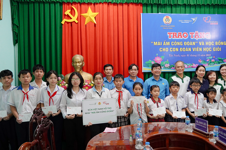 KCN Việt Nam khởi động chuỗi hoạt động hỗ trợ cộng đồng