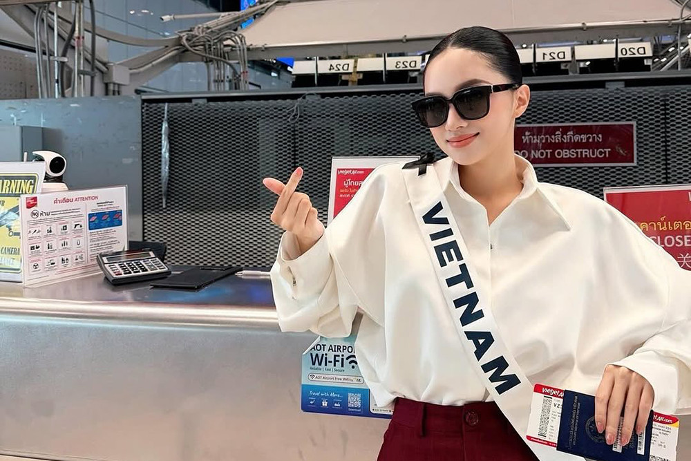 Hương Giang quảng bá thời trang jean