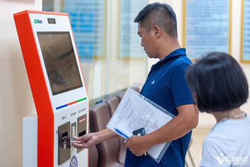 Một cú nhấp chuột thay cho 5 ngày, một thao tác số thay một chuyến xe đường dài 600km