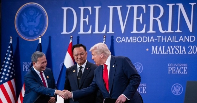 Mỹ dỡ bỏ hạn chế thương mại quốc phòng với Campuchia