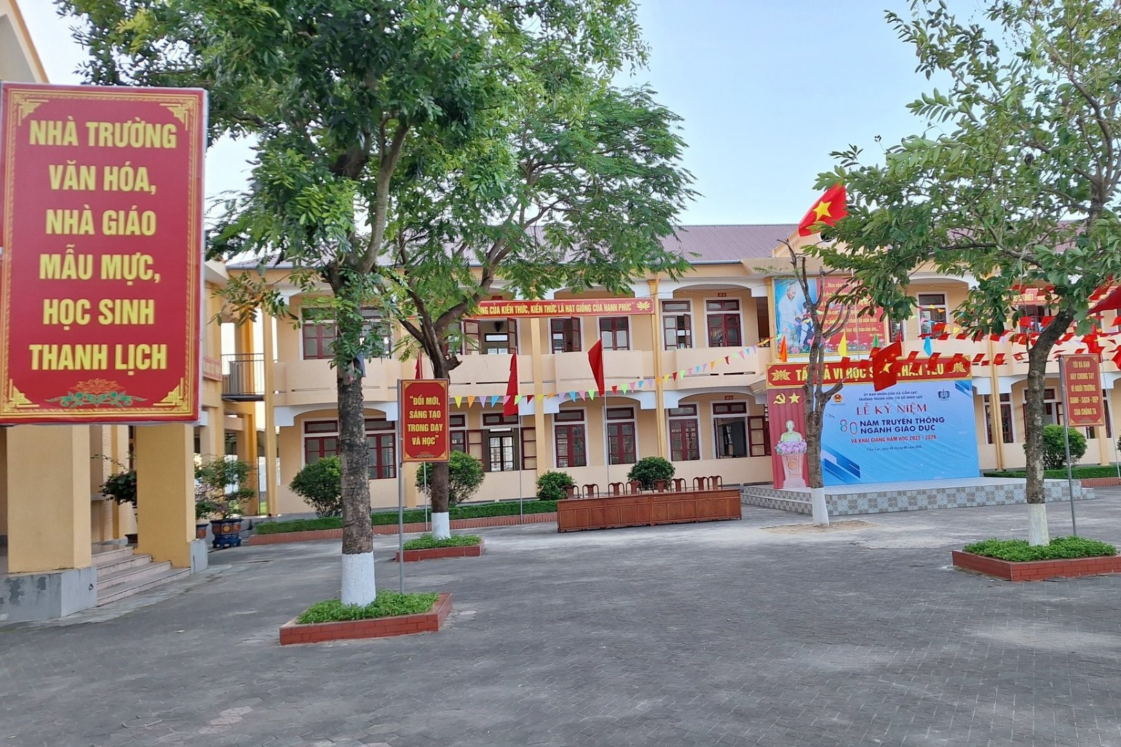 Nam sinh lớp 9 ở Hà Tĩnh bị học sinh lớp 11 đánh tử vong