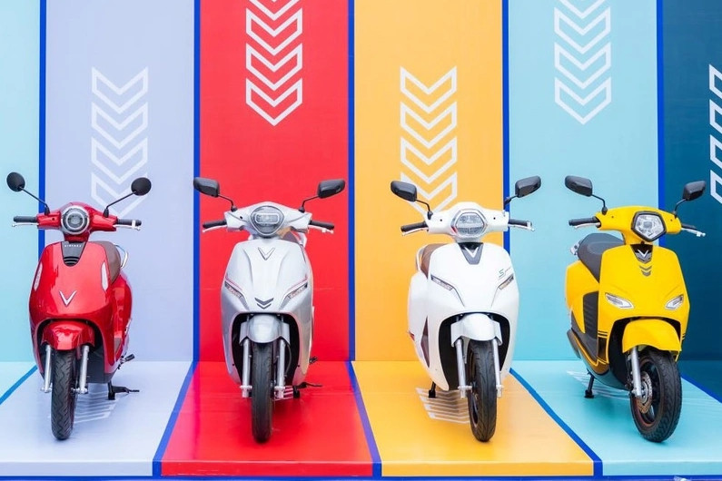 Nguồn cung bùng nổ, giá xe máy mới dự báo giảm sâu dịp cuối năm