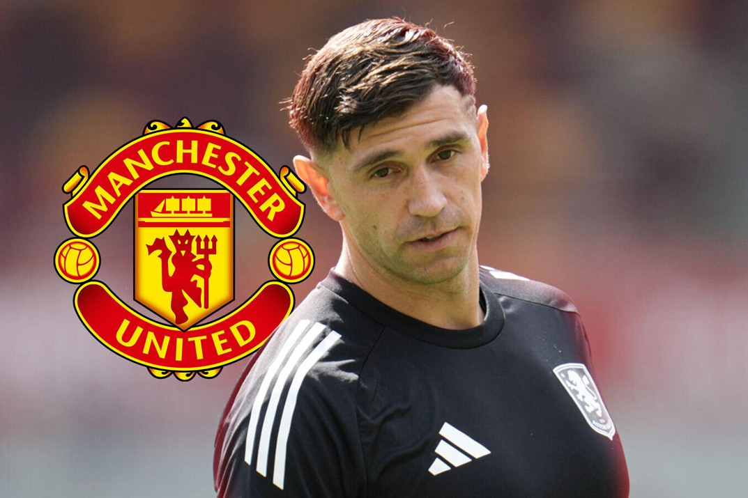 Thủ môn Emi Martinez bị giáng chức sau vụ sang MU đổ bể