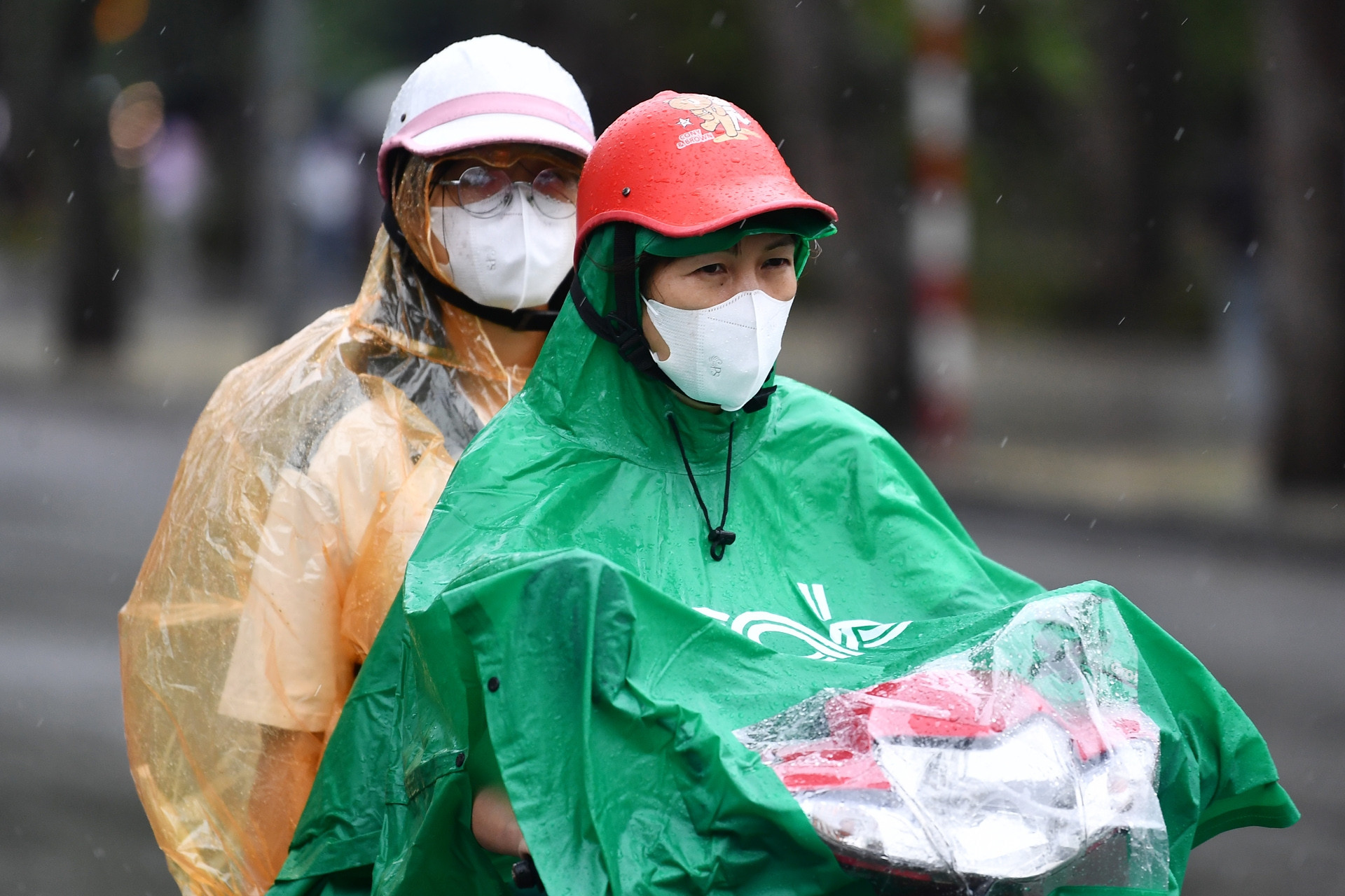 Dự báo thời tiết 9/11/2025: Bão Fung-Wong áp sát Biển Đông, miền Bắc mưa rải rác