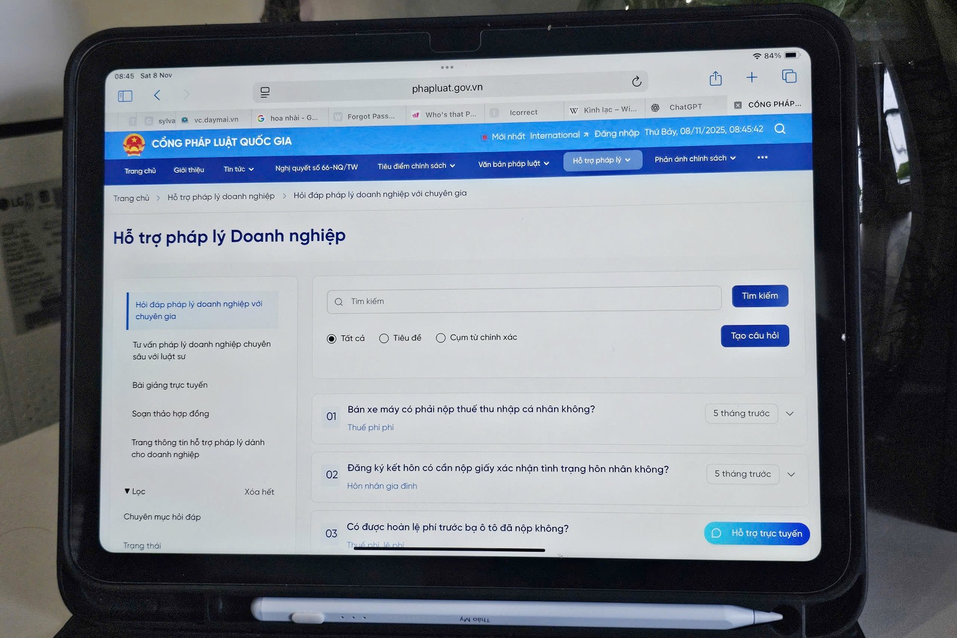 Bộ Tư pháp ra mắt Cổng pháp luật quốc gia phiên bản chính thức