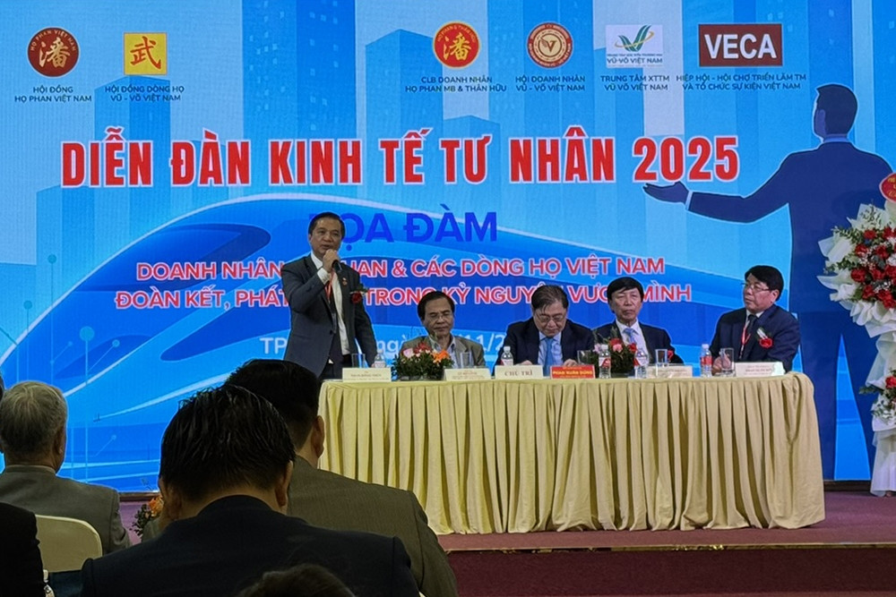 Cần xây dựng đội ngũ doanh nhân có bản lĩnh, cạnh tranh trong khu vực và quốc tế