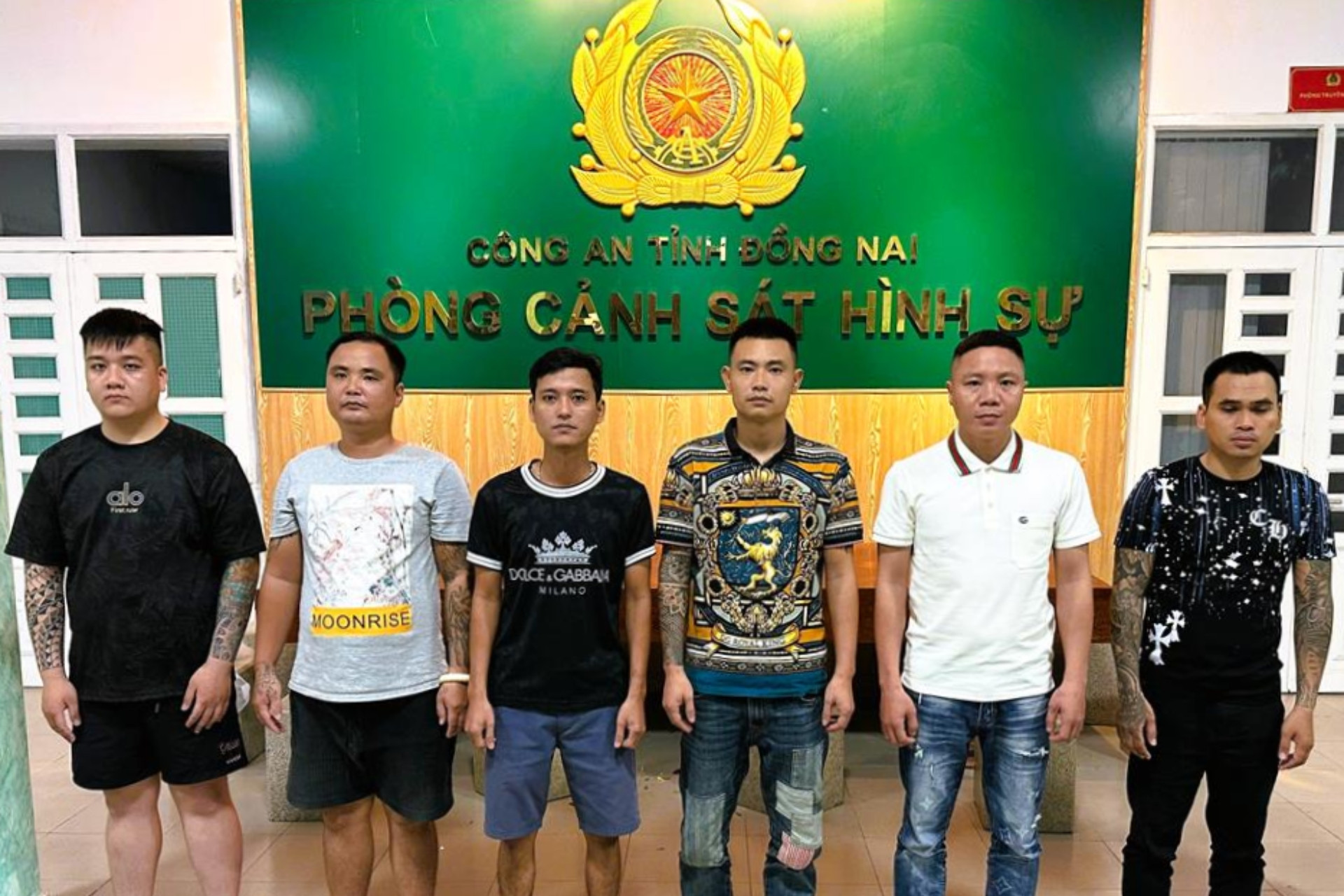 Danh tính 7 đối tượng trong đường dây cho vay lãi suất ‘cắt cổ’ tới 528%/năm