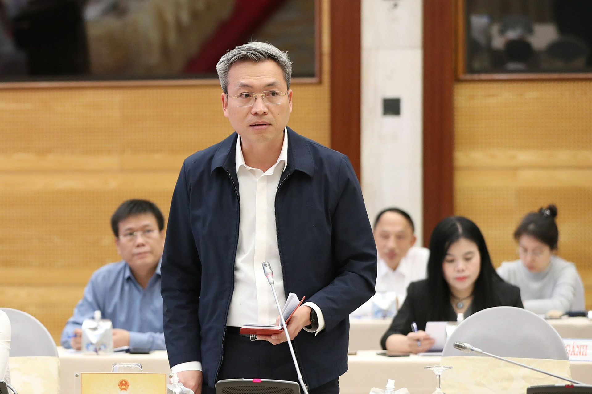 Người phát ngôn Bộ Công an thông tin về 2 vụ án liên quan đến Hoàng Hường, Ngân 98