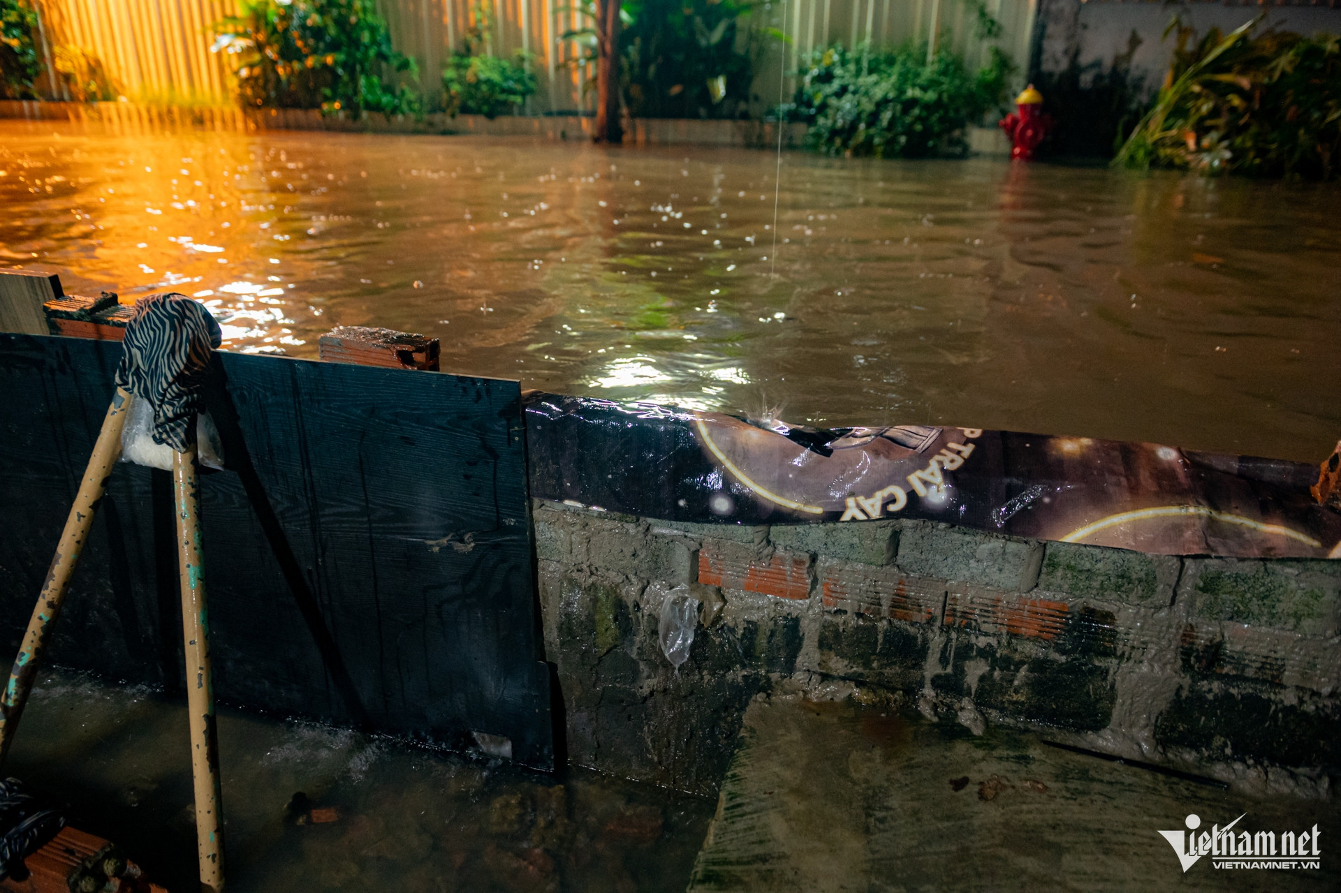 W-triều cường TPHCM nguyễn huế_ 10.jpg