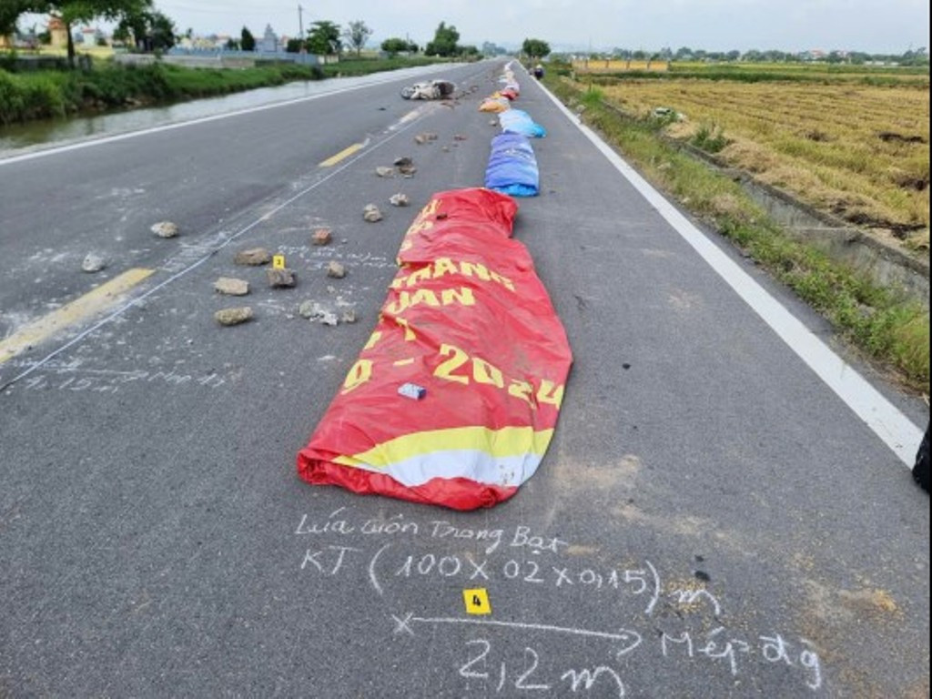 Ảnh_ Phơi lúa.jpg