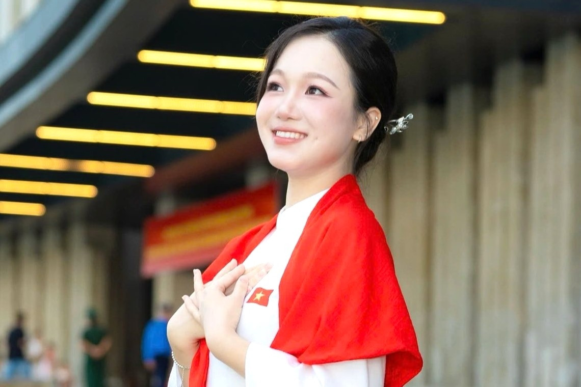 Nữ sinh xinh đẹp tốt nghiệp loại xuất sắc ngành kỹ thuật, có 4 bài báo quốc tế