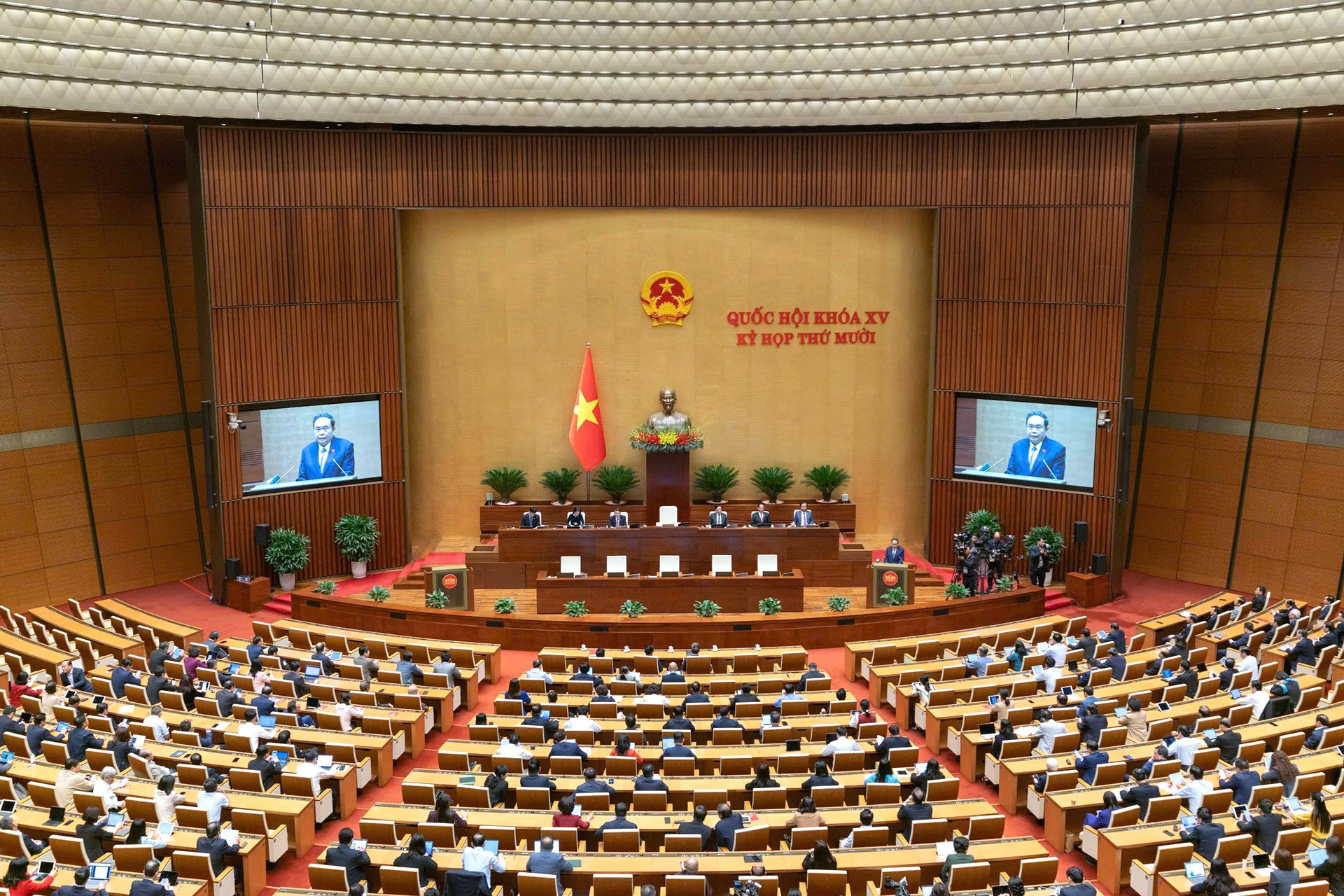 Sáng nay, Quốc hội làm công tác nhân sự, truyền hình trực tiếp lễ tuyên thệ