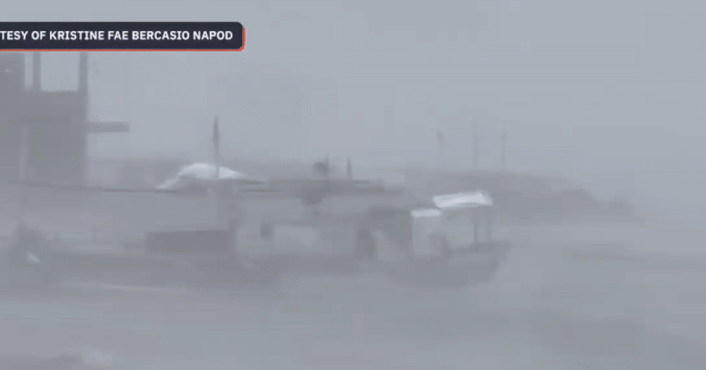 Siêu bão Fung-Wong áp sát đảo Luzon, Philippines ra chỉ đạo khẩn