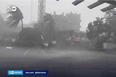 Siêu bão Fung-Wong làm ít nhất 2 người tử vong, hơn triệu người sơ tán