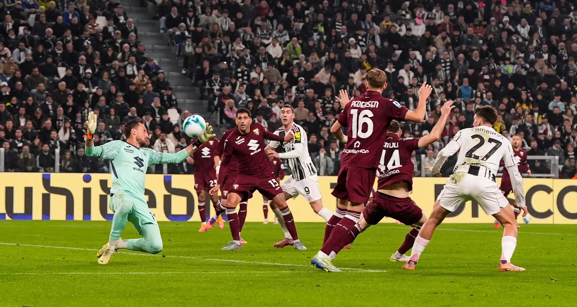 Spalletti hết phép, Juventus hòa thất vọng Torino