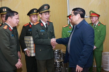 Thủ tướng đề nghị xây dựng 'xã không tội phạm' tại vùng biên giới