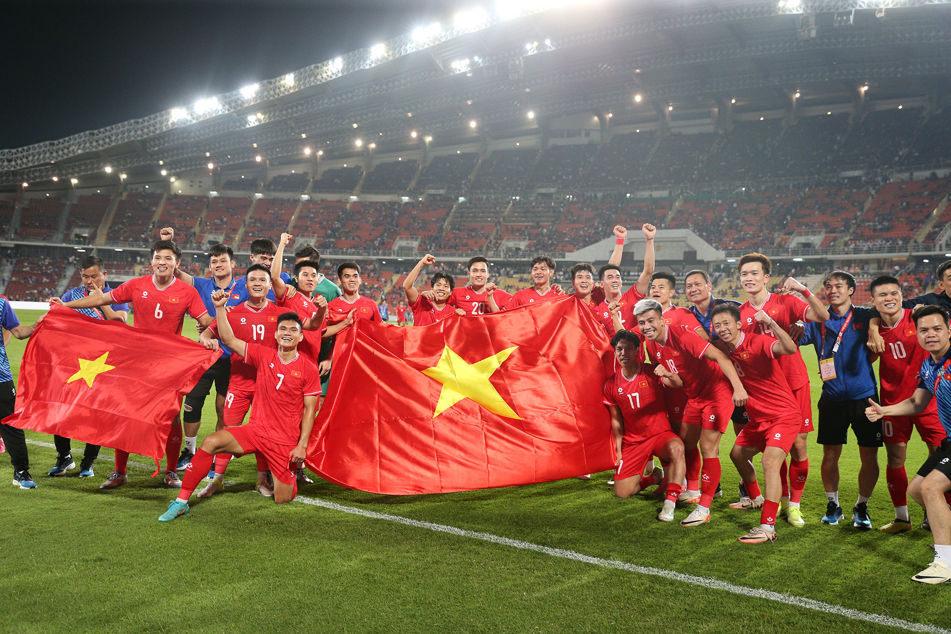 tuyen viet nam 7.JPG