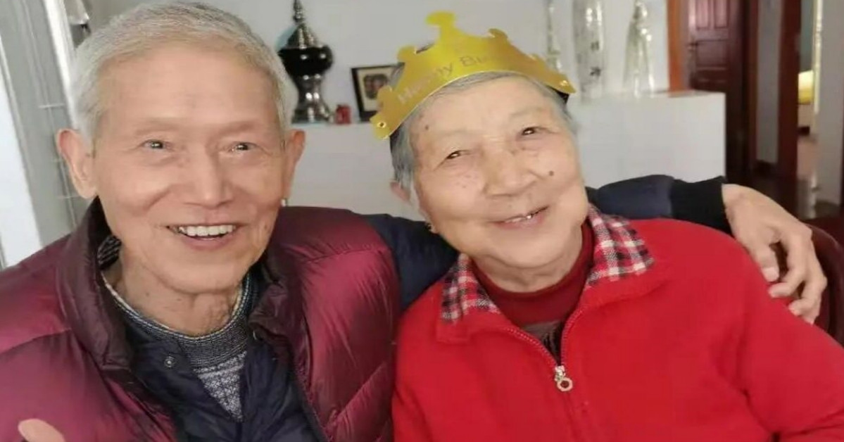 Cặp vợ chồng 'thế kỷ' nắm tay nhau suốt 76 năm, chia sẻ bí quyết hạnh phúc