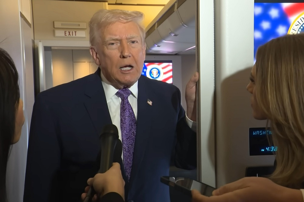 Ông Trump xác nhận đã điện đàm với Tổng thống Venezuela