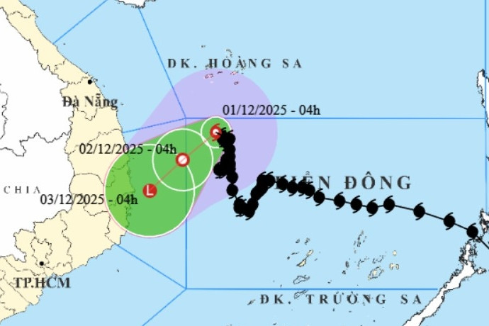 Tin mới nhất bão số 15 Koto: Đổi hướng, đi chậm về vùng biển Gia Lai - Khánh Hòa