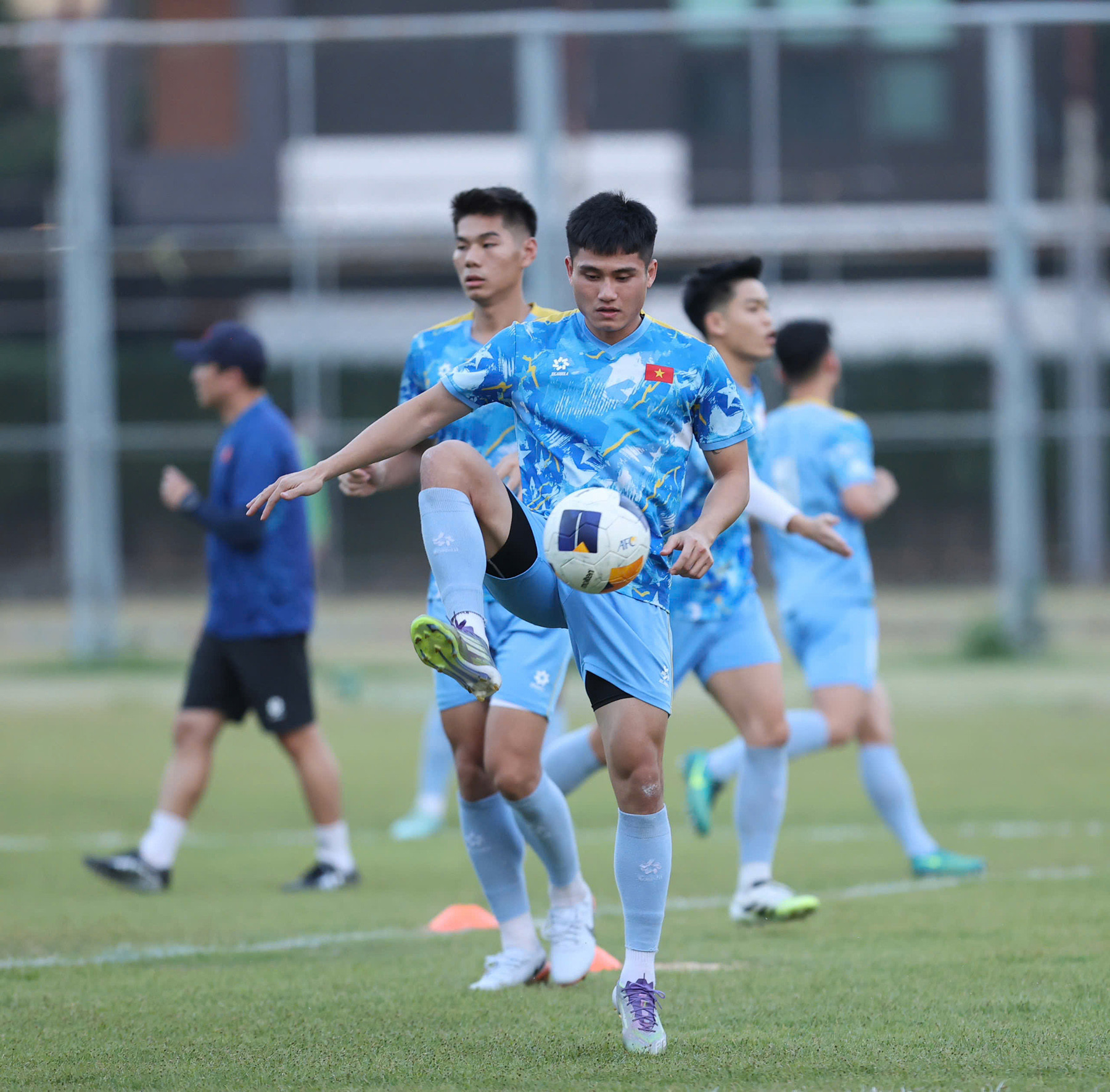 U22 Việt Nam rèn 'chiêu tủ' chờ đấu Lào trên đất Thái Lan u22 viet nam 9.jpg