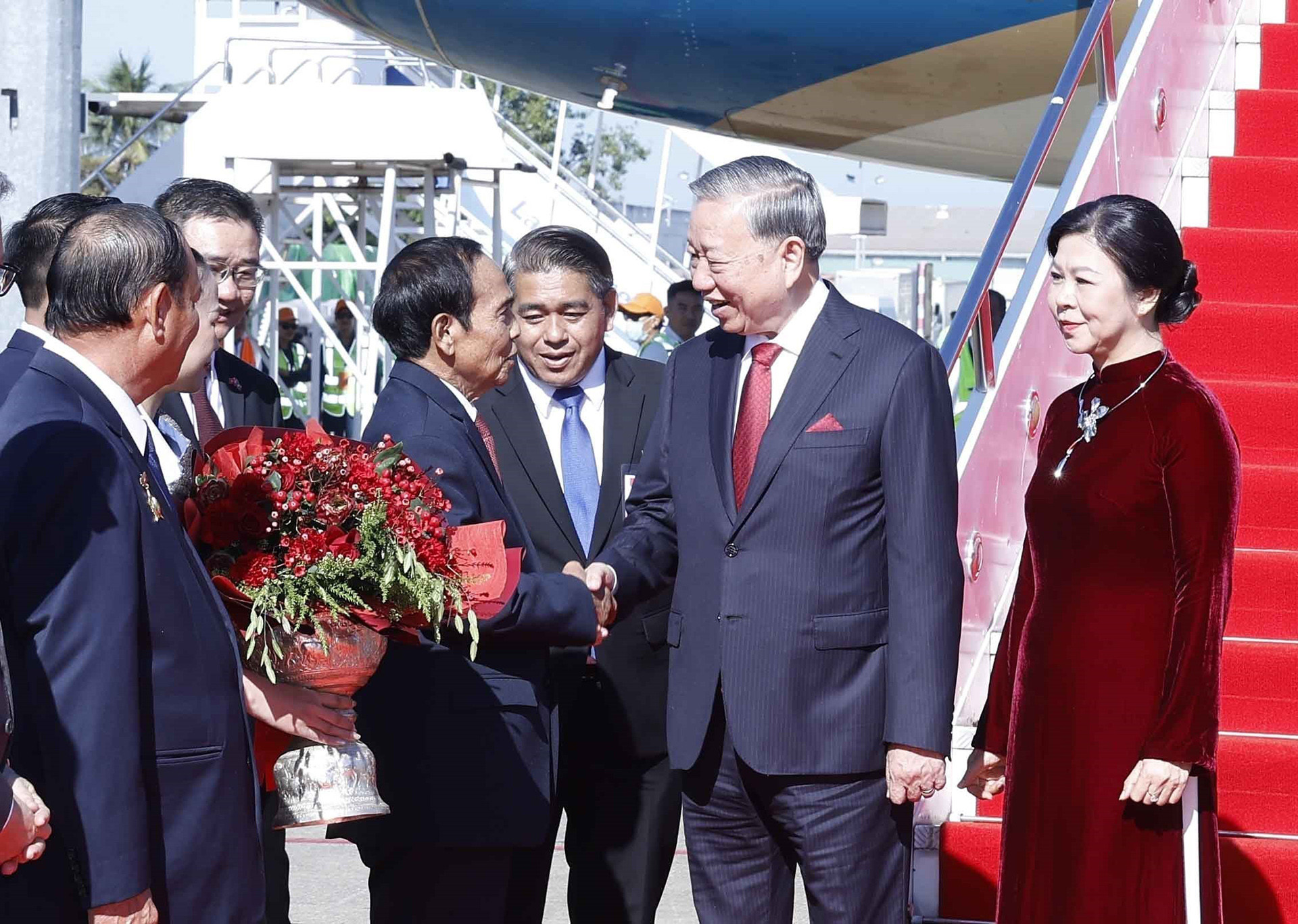 vnapotaltongbithubatdauthamlaovadulekyniem50namquockhanhnuocchdcndlao8442940 176455952723575336467.jpg