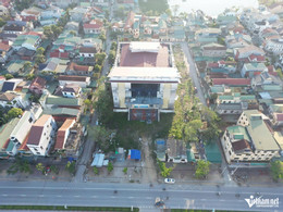 W-a mặt tiền Nguyễn Du2.jpg