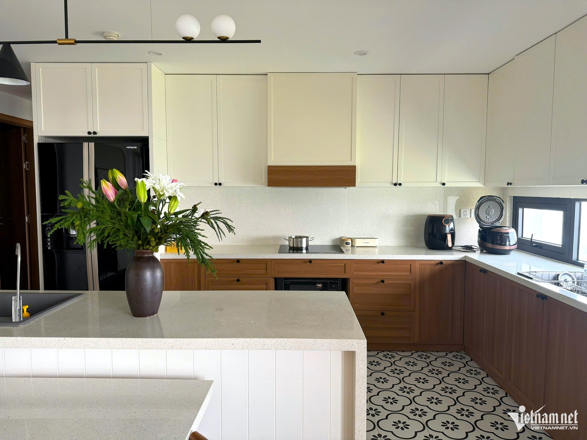 W-phong chay trong nha vietnamnet.jpeg